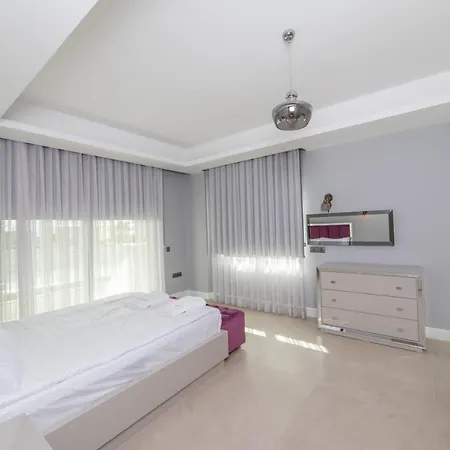 Вилла Grande 4br With Turkish Hammam &sauna, Bitez *